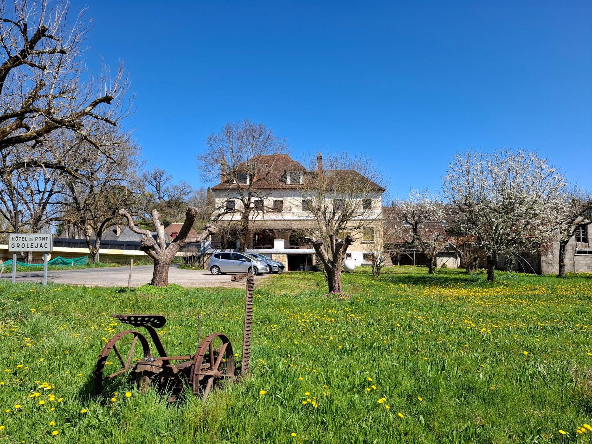 Hotel Du Pont Et Restaurant A Groléjac Exteriér fotografie